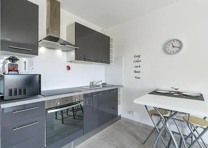 Appartement Confortable à Deux Pas De La Terrasse