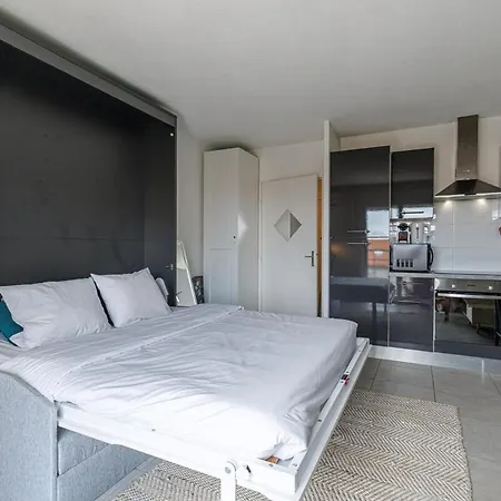 Apartment Confortable A Deux Pas De La Terrasse *