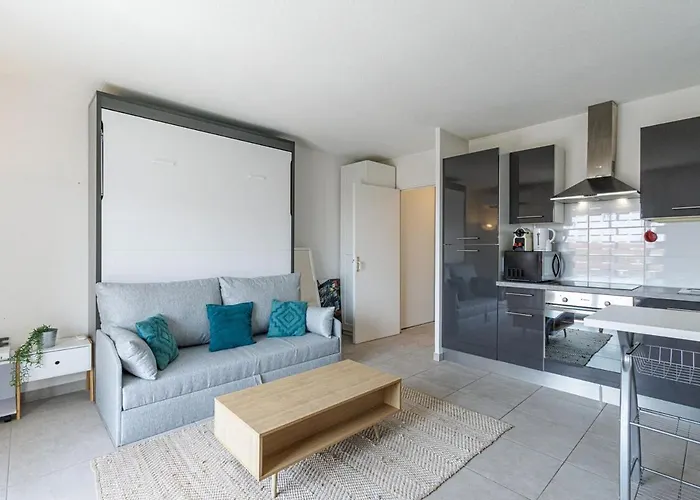 Confortable A Deux Pas De La Terrasse * 尼斯